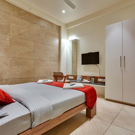 Hotel Swamini Kolhápur Kültér fotó