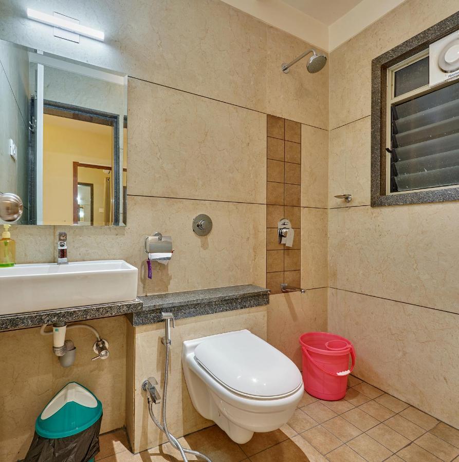 Hotel Swamini Kolhápur Kültér fotó